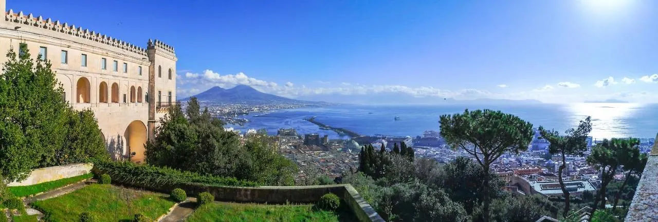 Casa Ste - San Martino, Vomero, Napoli 0*, نابولي
